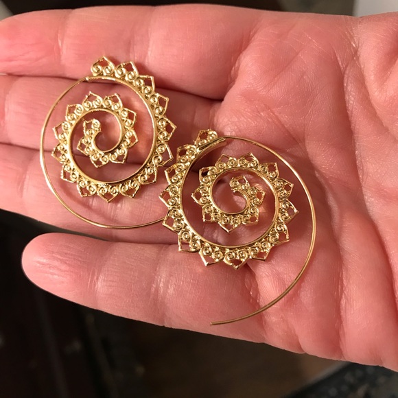 Boho looped earrings - Picture 7 of 7